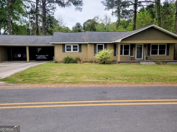 120 Stubbs Ave, Fitzgerald, GA 31750