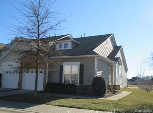 8440 Brookings Dr, Charlotte, NC 28269