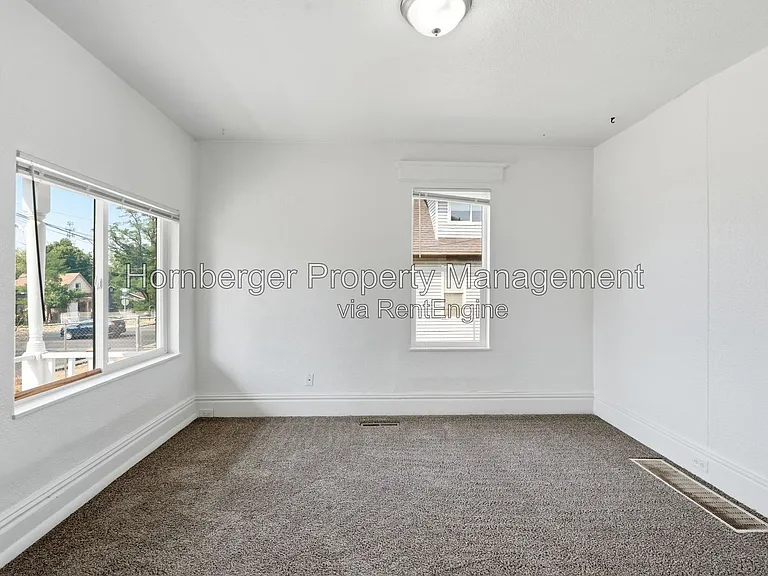 1622 W Mission Ave — Photo 13