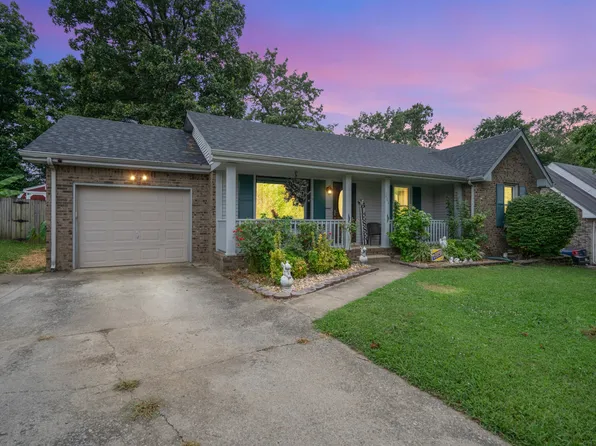 206 Mill Creek Rd, Clarksville, TN 37042