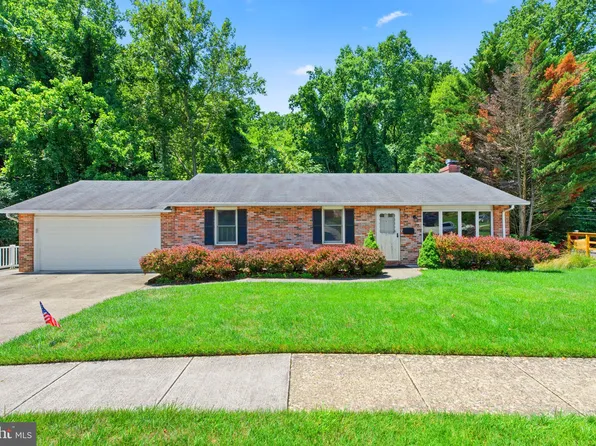 388 Centerhill Ave, Linthicum, MD 21090