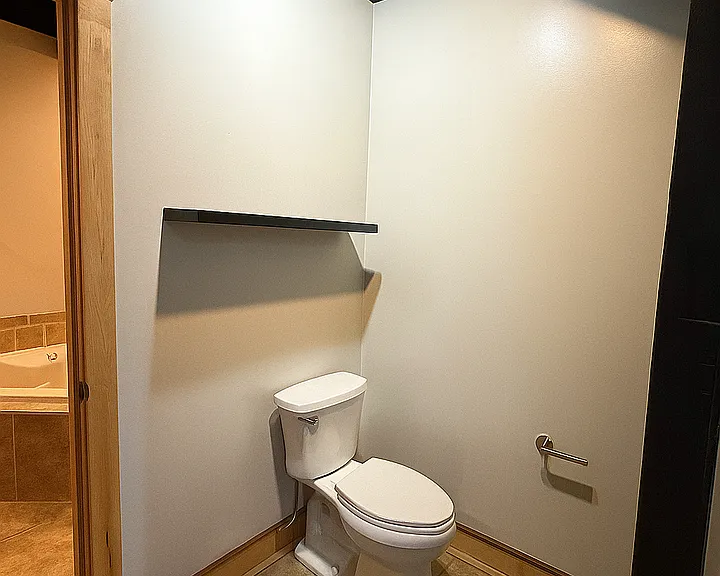 413 N Center St — Photo 20