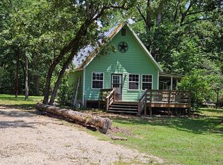 223 Ashley Ln, Onalaska, TX 77360
