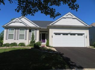 105 River Run Ct, Oswego, IL 60543