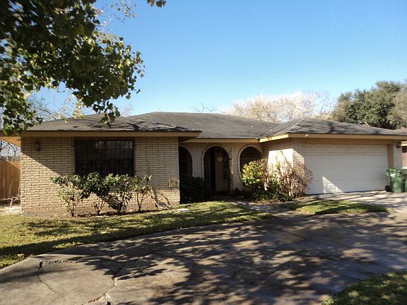 2nd image of 647 Greenfield Dr