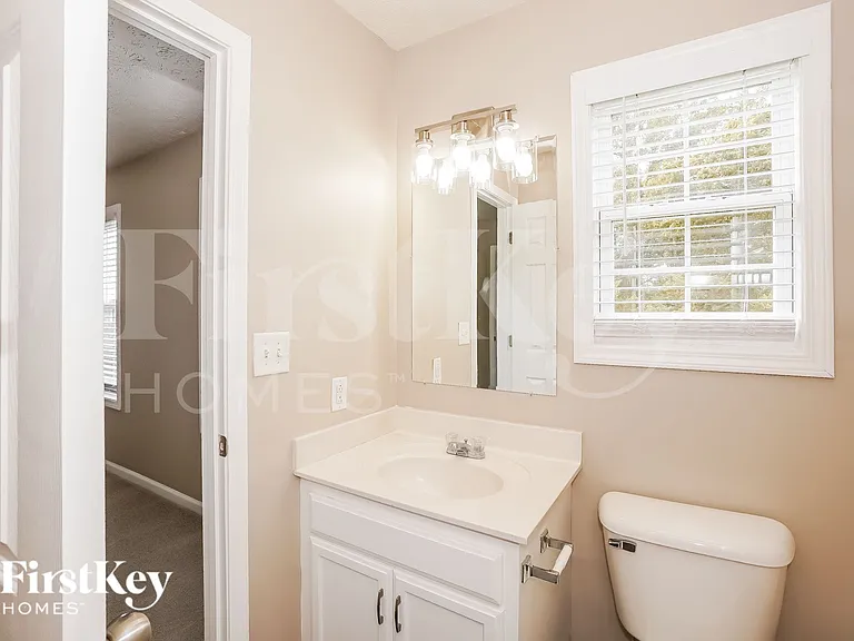 3508 Clover Hill Dr — Photo 10