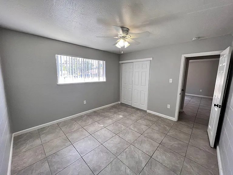 Parkside Apartments — Photo 8