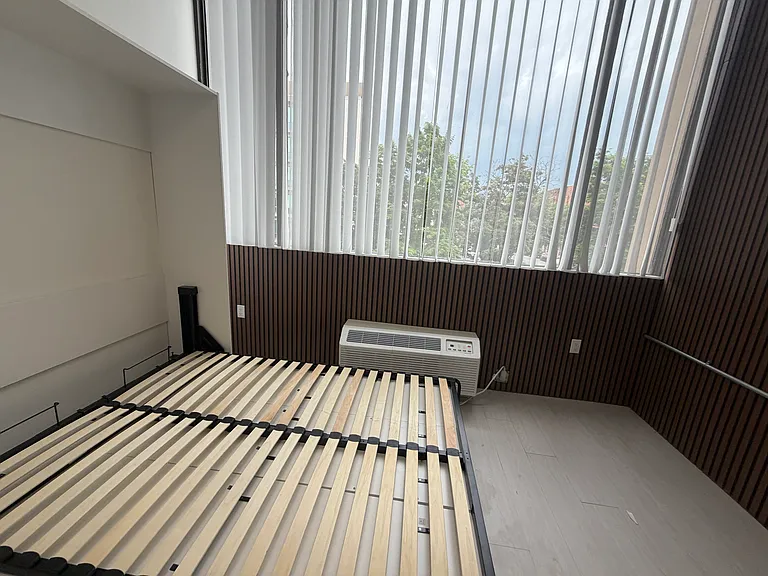 83 Scovill St #1 — Photo 4