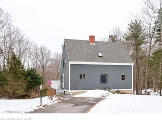 30 Abbey Rd, York, ME 03909