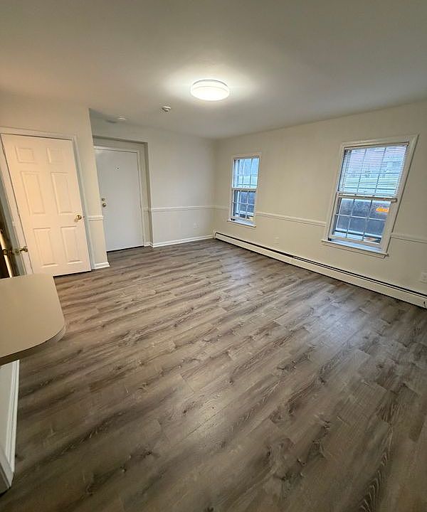 2nd image of 10 Summer St APT 12