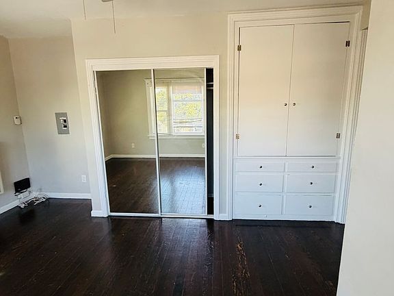 3rd image of 1106 E 1st St #307-B