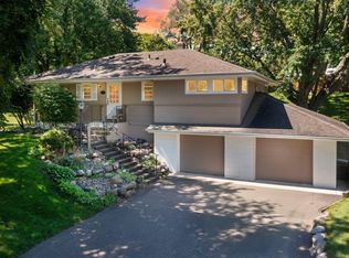 5412 Kimberly Rd, Minnetonka, MN 55345