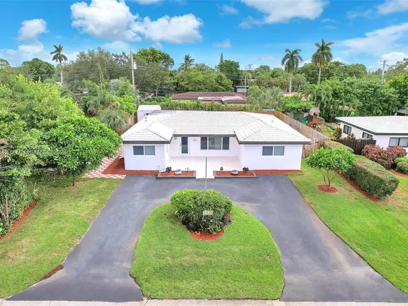 4520 NE 15th Ter, Oakland Park, FL 33334