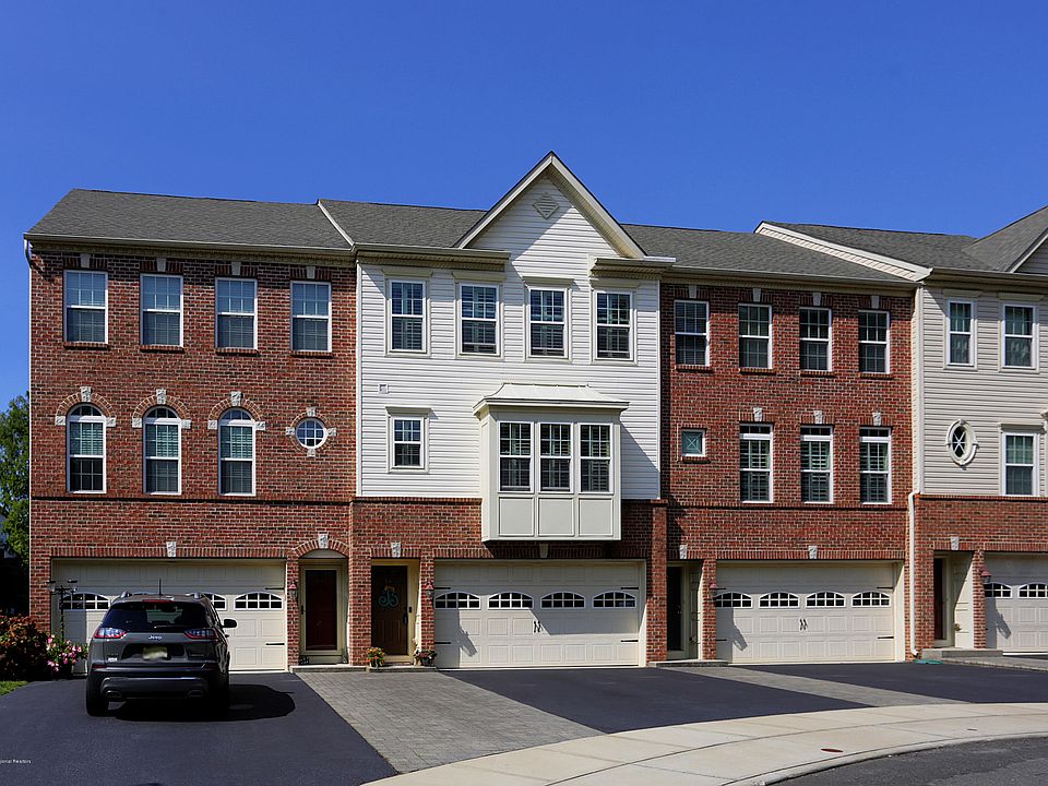 1st image of 58 Pate Dr #58