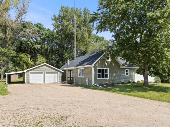 W6610 State Highway 33, Portage, WI 53901