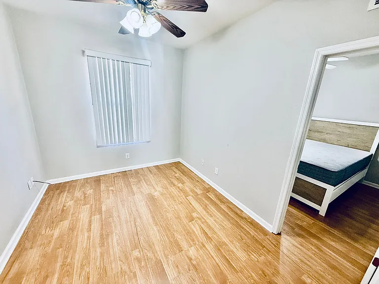 402 Breckenridge Cir SE — Photo 15