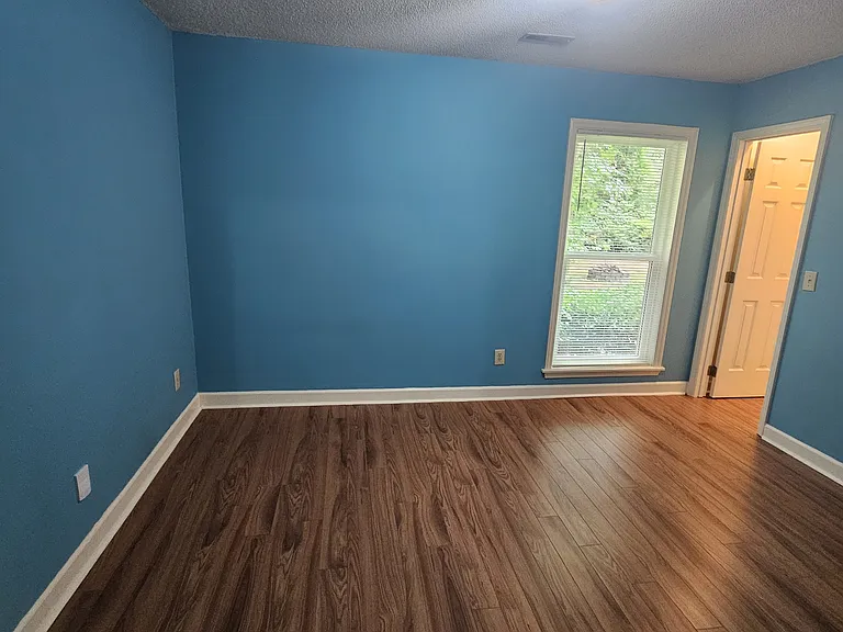 6902 Persimmon Pl — Photo 12
