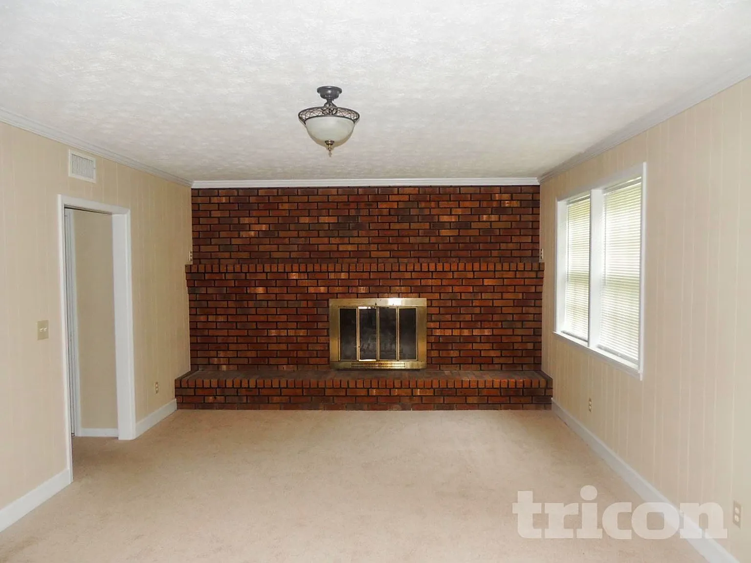 1431 Tall Pines Drive Douglasville GA — Photo 2