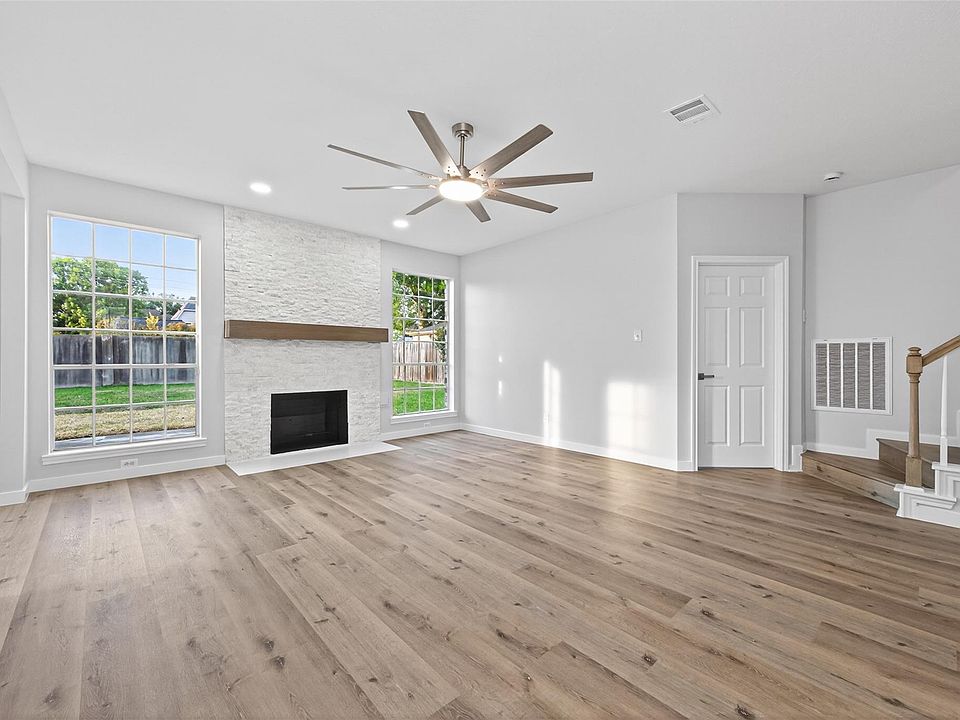 1st image of 8010 Ashley Circle Dr N