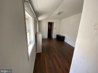 1037 Elm St #1, Reading, PA 19604