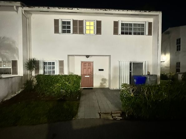 3115 N Palm Aire Dr #3115