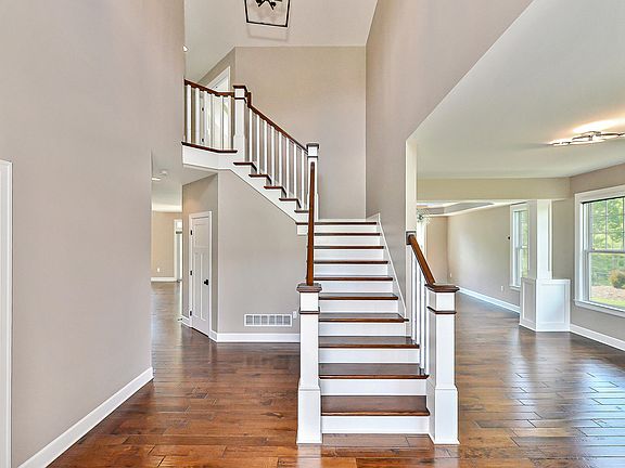 3rd image of 3978 Glacier Lake Ct