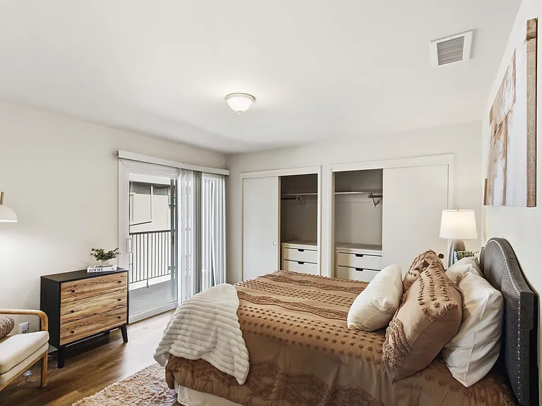 Chestnut Place — Photo 17