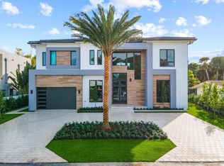 510 NE 4th Ln, Boca Raton, FL 33432