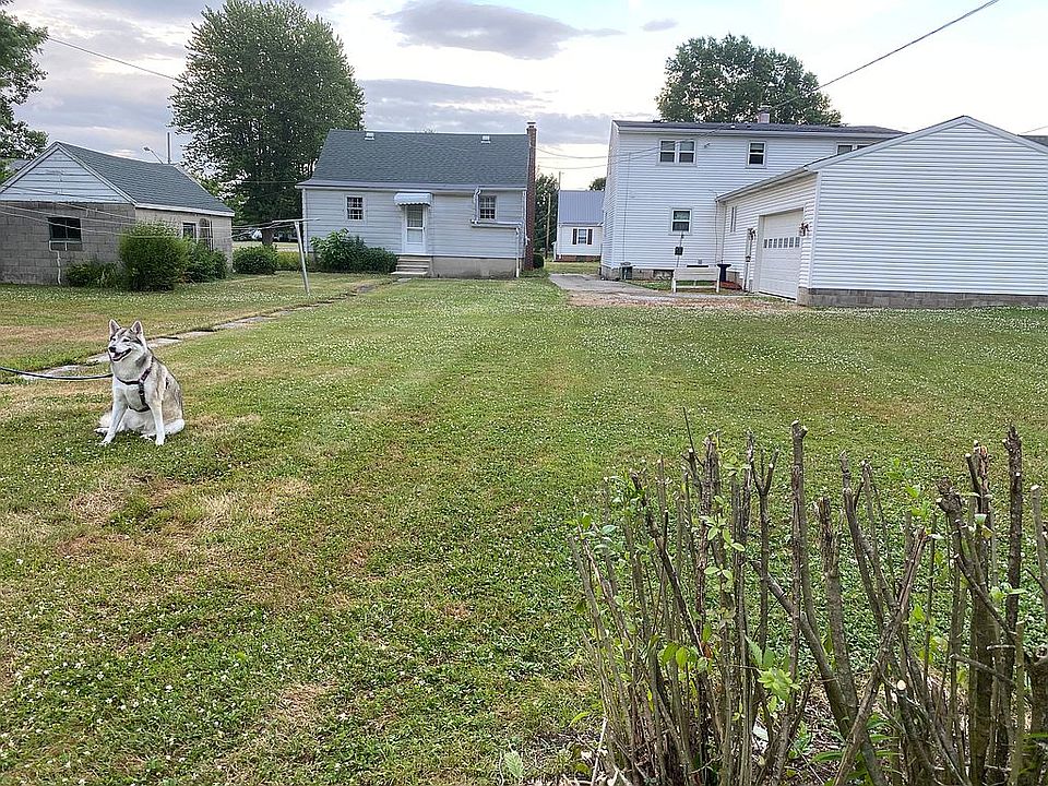 2nd image of 436 N Wiley St