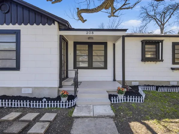 208 Frost, San Antonio, TX 78201