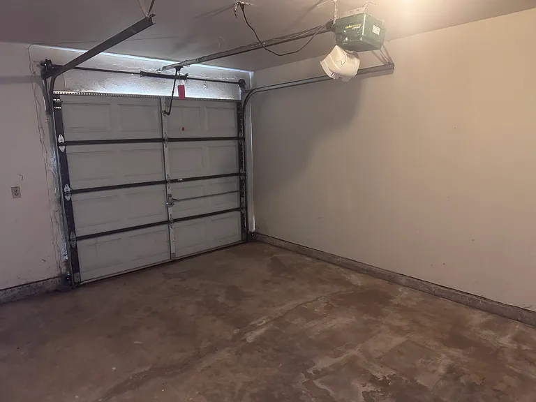 1305 N Fretz Ave — Photo 11