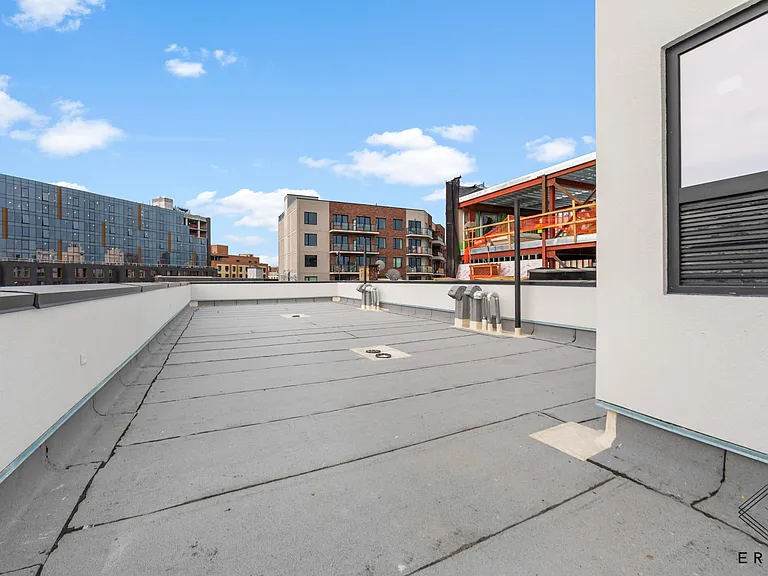 7 Melrose St #4L — Photo 21