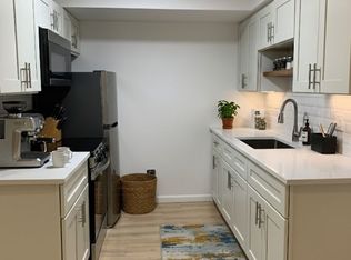 2161 Decker Rd UNIT 22, Walled Lake, MI 48390