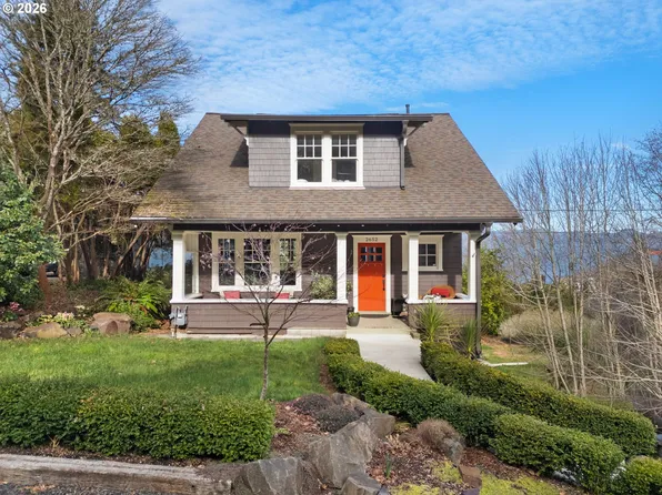 2652 Grand Ave, Astoria, OR 97103