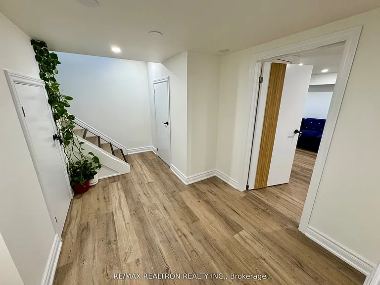 224 Anzac Rd #BASEMENT — Photo 2