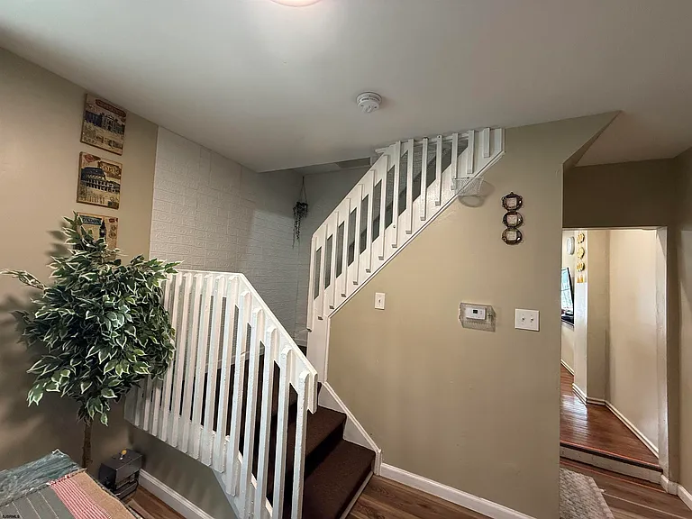 29 N Texas Ave — Photo 13
