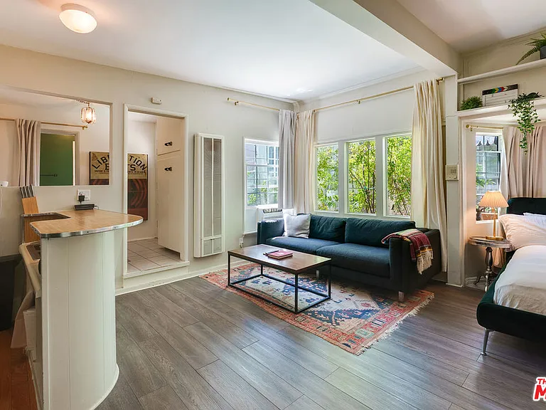 8998 Lloyd Pl — Photo 17