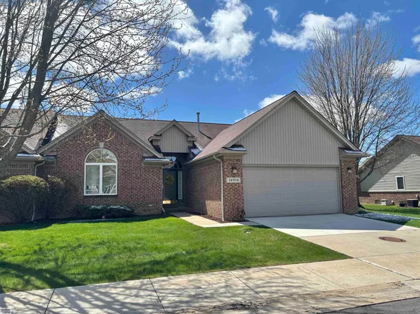 34904 Chickadee Rdg, Richmond, MI 48062