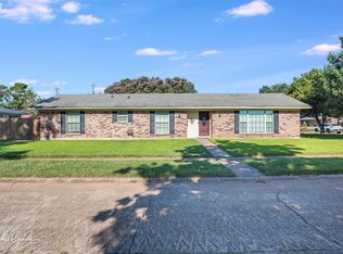 2027 Brent St, Bossier City, LA 71112