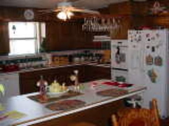 5th image of 14601 W Estates Dr