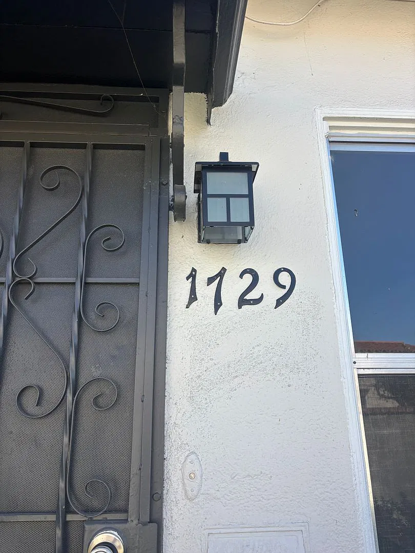 1727-1731 W. 83rd Street — Photo 1