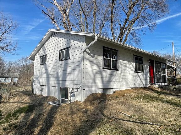 4th image of 3512 Cypress Ave