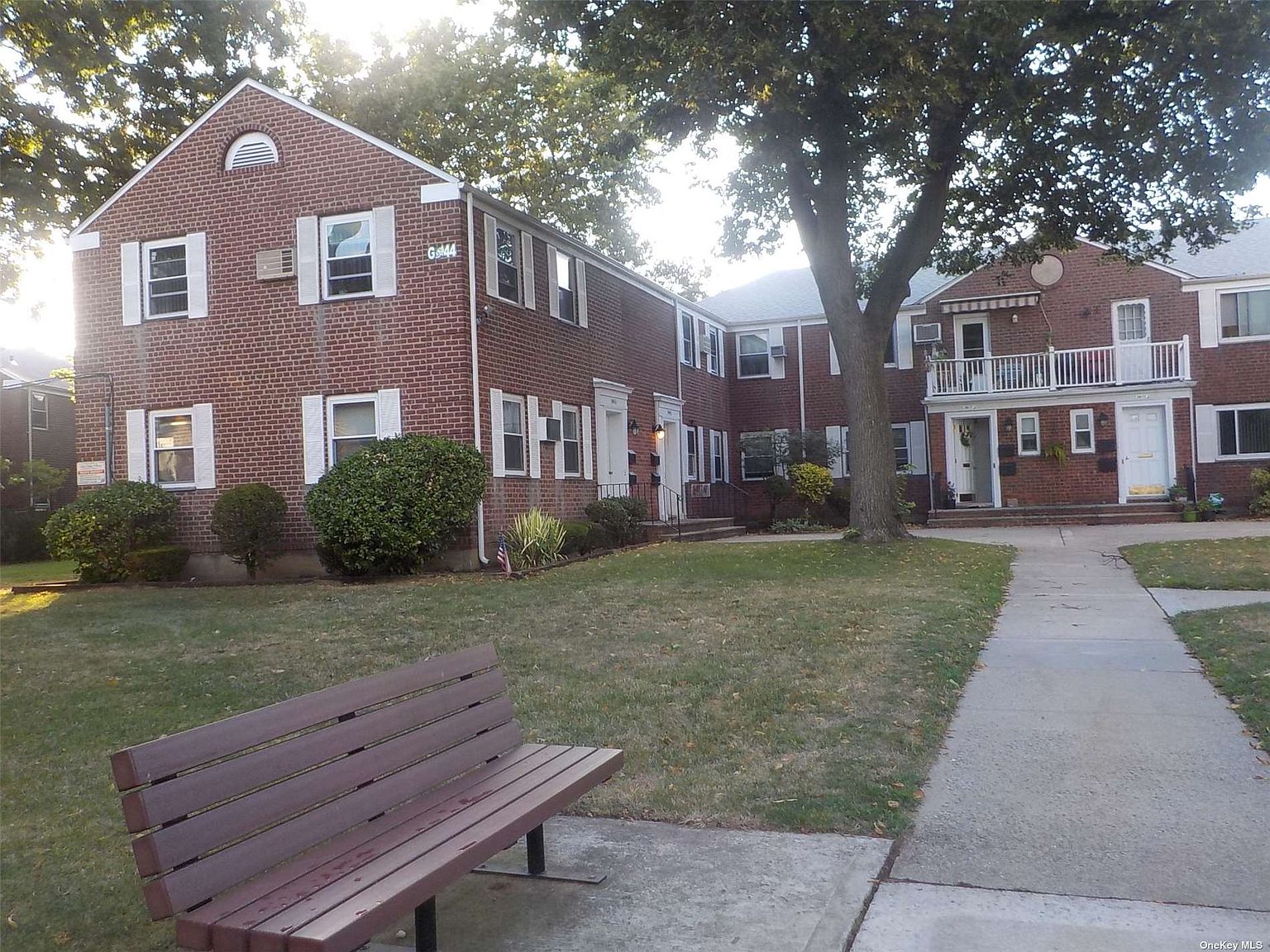 26009 Union Turnpike UNIT A2, Glen Oaks, NY 11004 MLS 3455494 Zillow