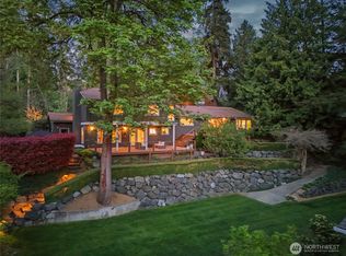 5901 84th Ave SE, Mercer Island, WA 98040