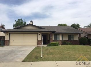 7716 Vaquero Ave, Bakersfield, CA 93308