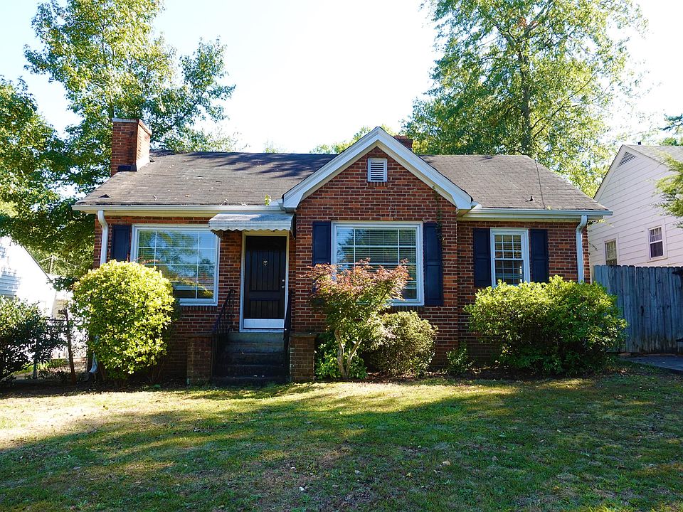 1st image of 15 Langley Dr