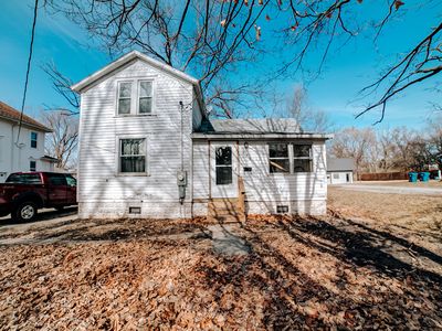 428 E Cherry St, Watseka, IL, 60970