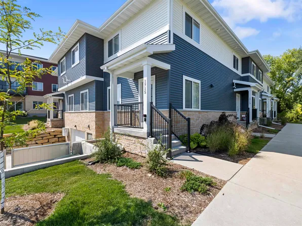 1713 N Windsor Ave, Cottage Grove, WI 53527