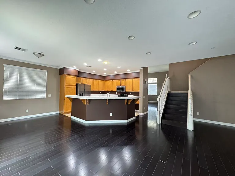 7862 Angus Way — Photo 4