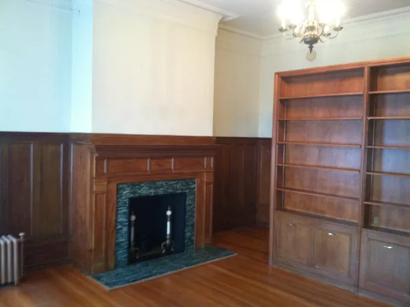 1200 Center Ave #3, Bay City, MI 48708